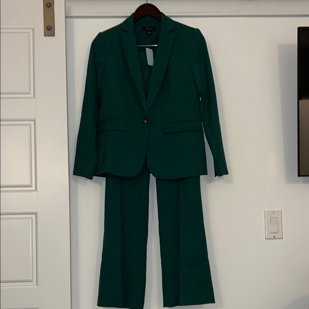 Ann Taylor Green Suit Set